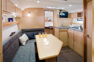 Bavaria Sport 34 Ht Intérieur